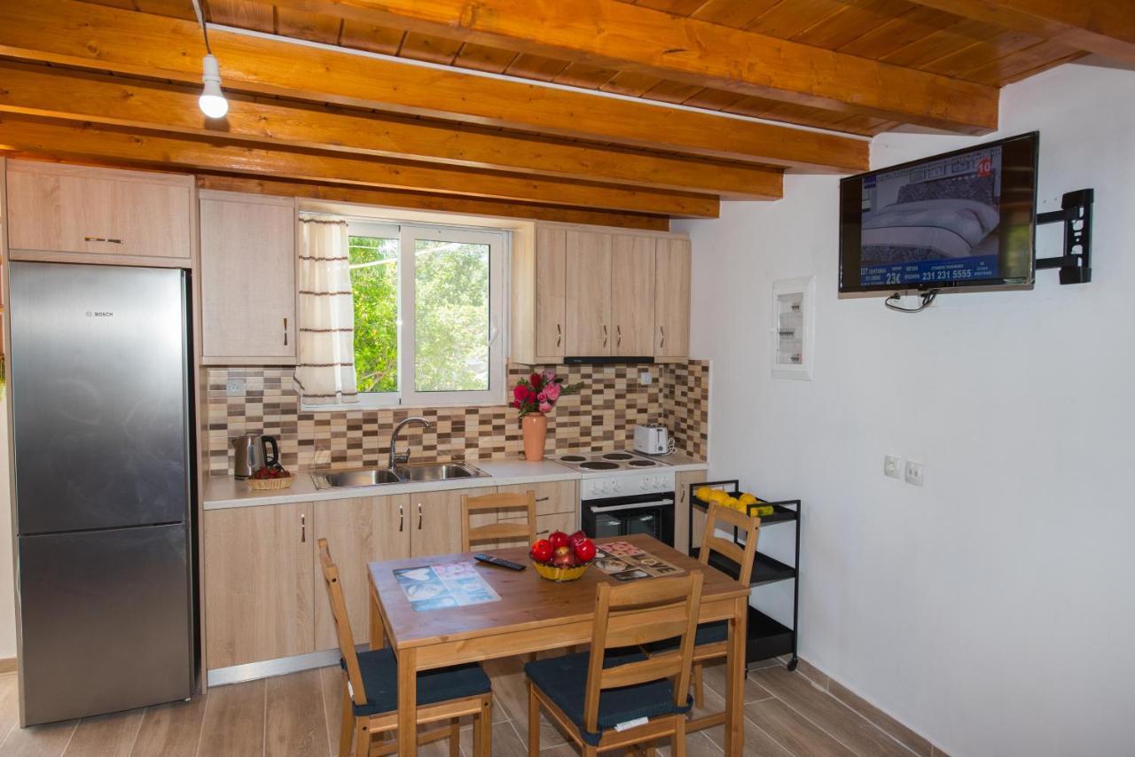 Basil & Guest House Lazarata Экстерьер фото